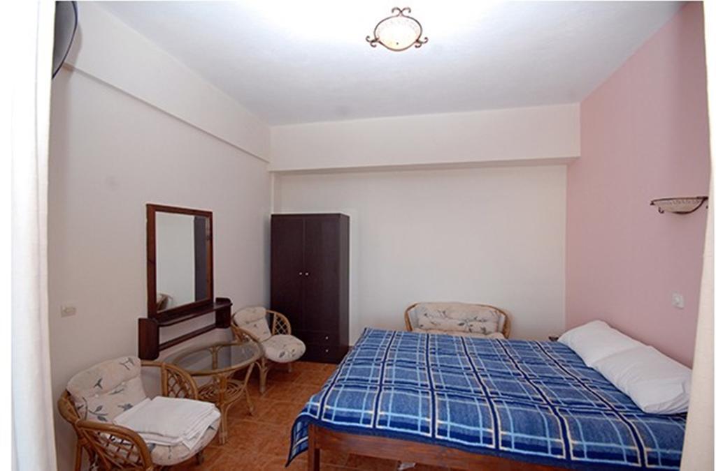 Porto Kalliali Ouranoupoli Quarto foto