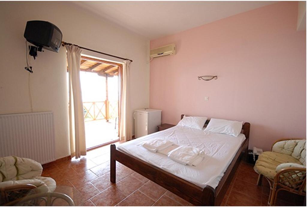 Porto Kalliali Ouranoupoli Quarto foto